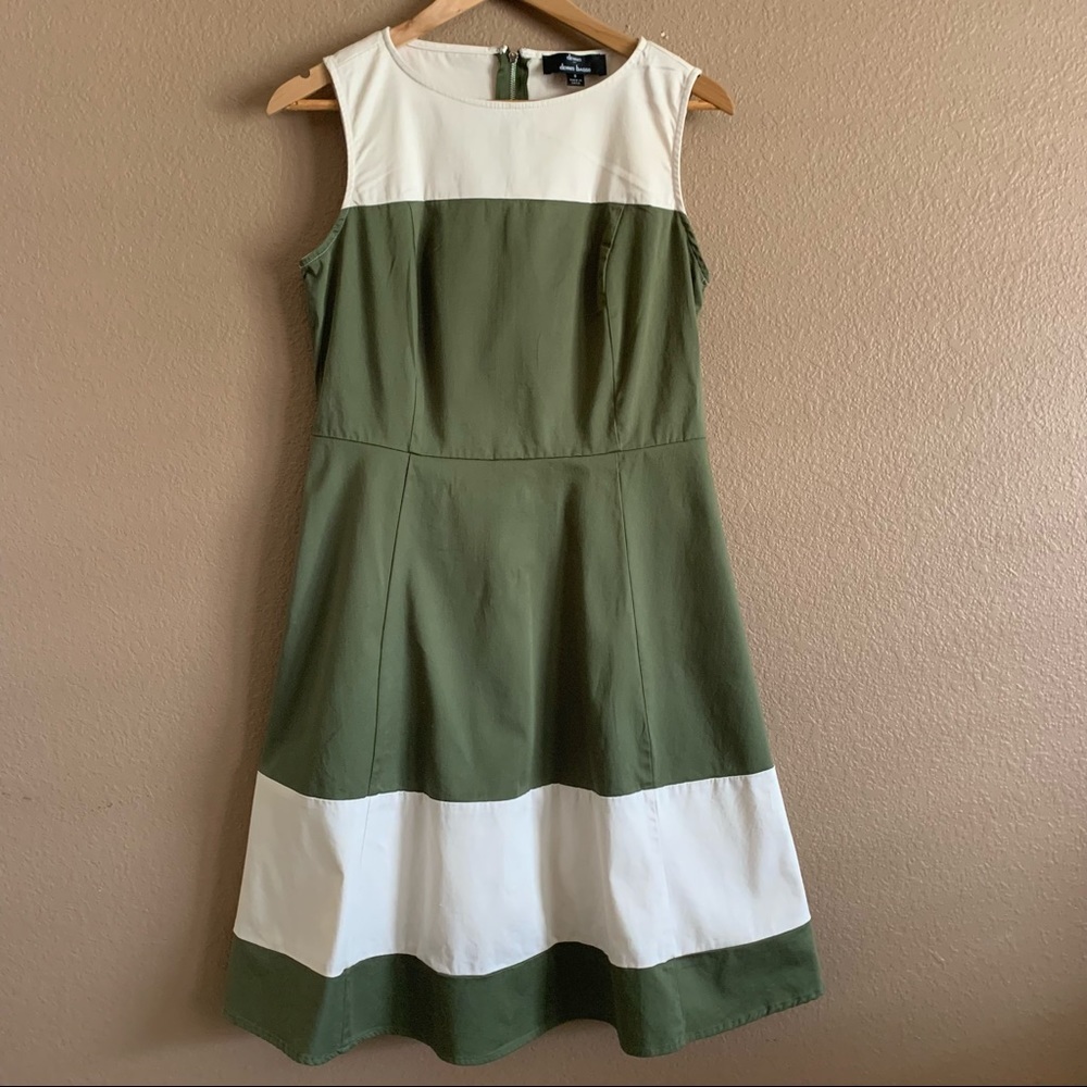 Dennis by Dennis Basso Fit and Flare Dress Size 8